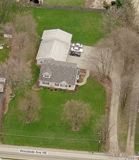 506 Woodside Ave. N.E.
